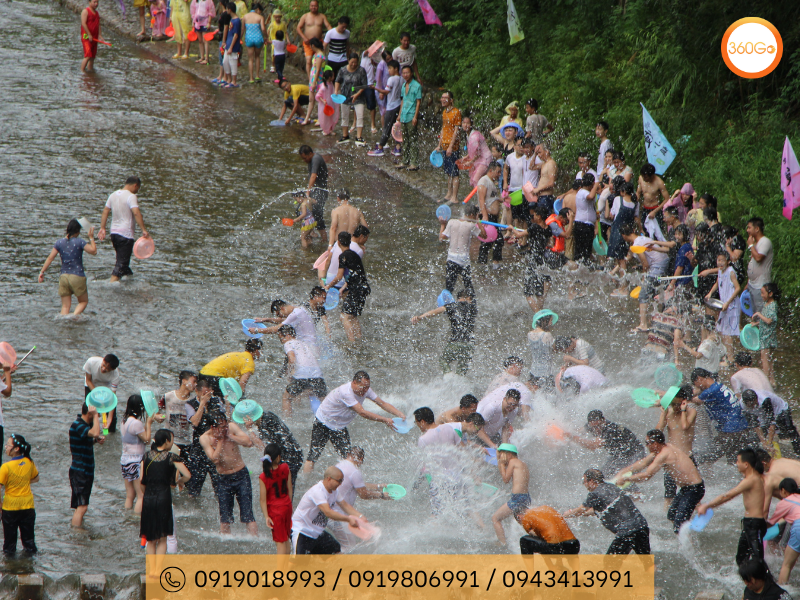 Lễ hội té nước mang ý nghĩ thanh tẩy những điều không may mắn - Du lịch 360Go